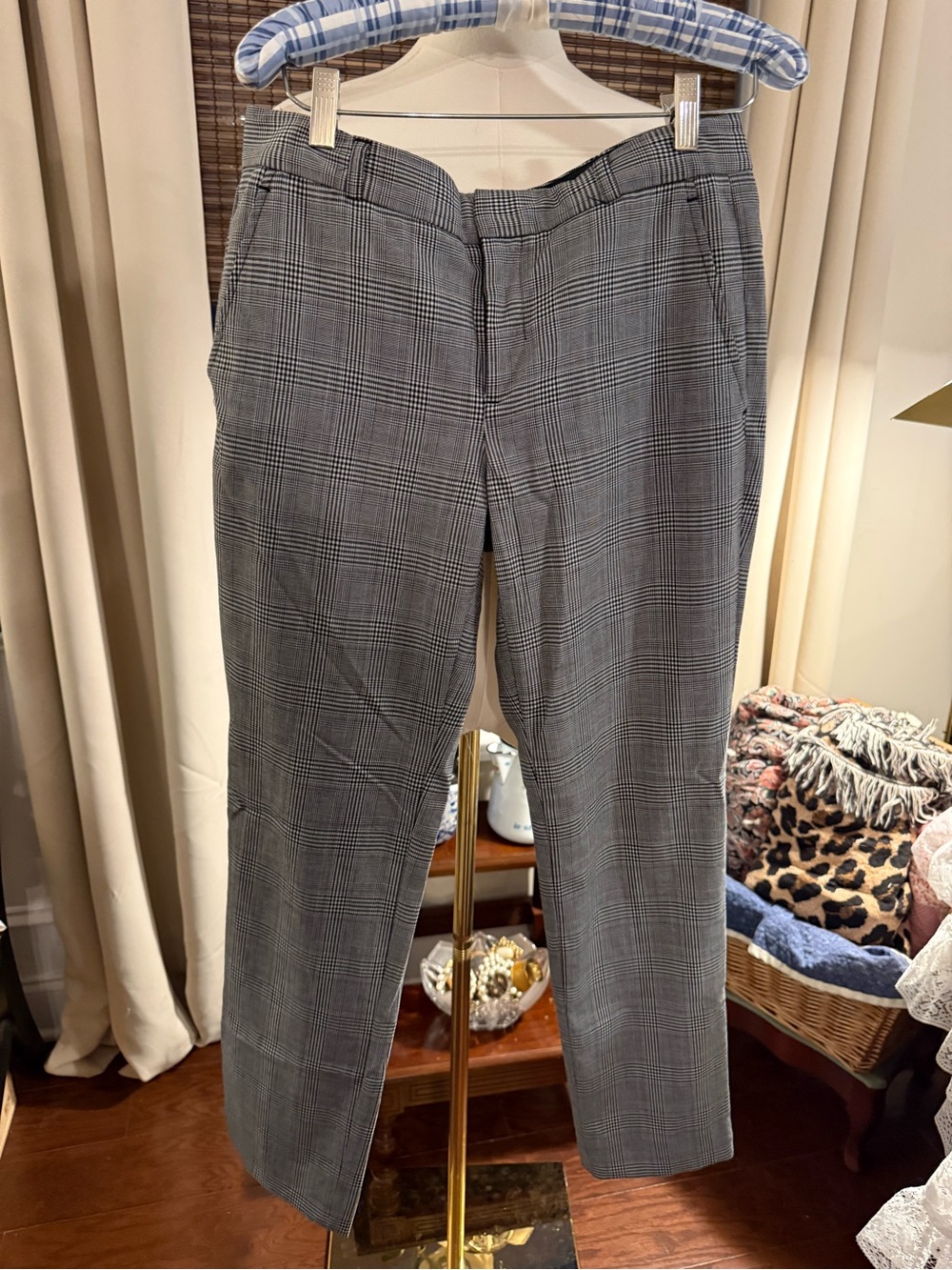Banana Republic Gray Plaid Women's Dress Trousers